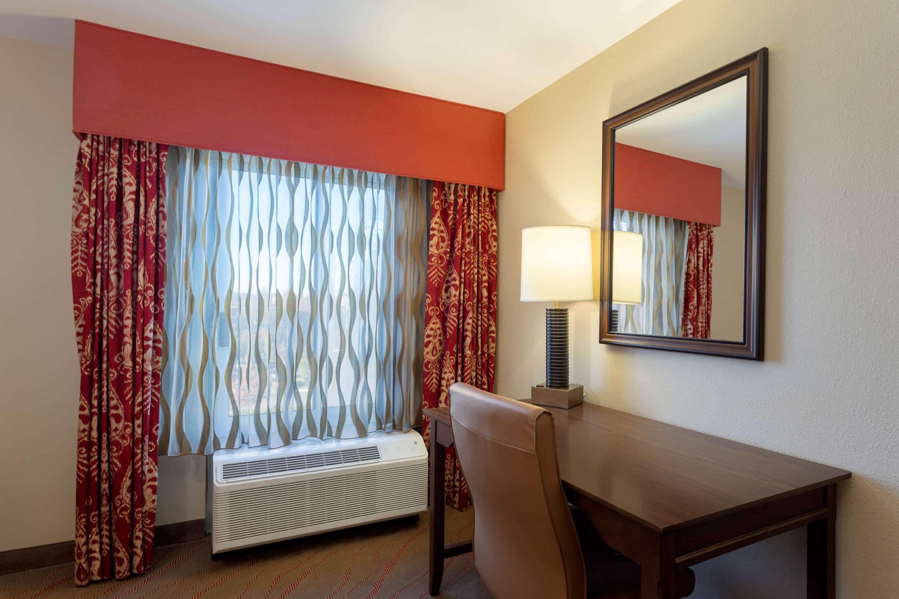La Quinta By Wyndham Pigeon Forge Hotel Exterior photo